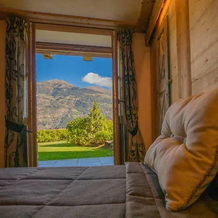 펜션 Petit Haury - Alloggi Ad Uso Turistico Vda N 0039 E N 0040 - 아르비에